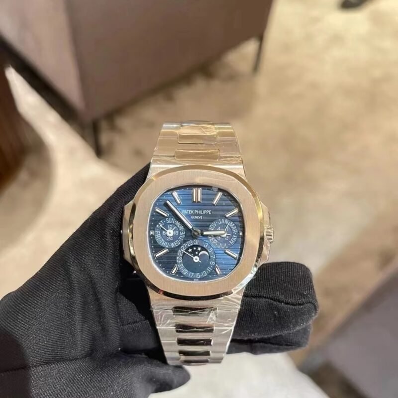 5740G/1R-002-Patek Philippe Nautilus
